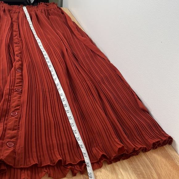 Size 2X | Ashley Stewart| pleated skirt - Picture 4 of 14